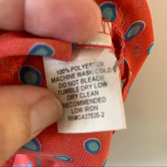 Monteau Sheer Red Sleeveless Button Top Blouse M - Picture 5 of 7